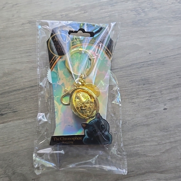 Keychain - Picture 3 of 4